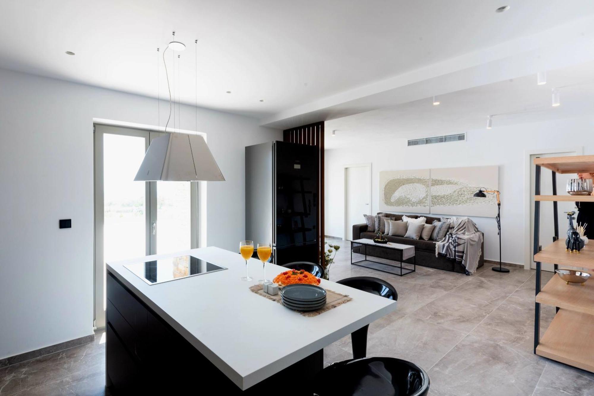 Golden Bay Luxury Villas And Suites Chrisi Akti  Ngoại thất bức ảnh